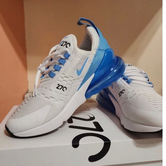 ❌SOLD❌  Nike Air Max 270 Shoes - Picture 2 of 4